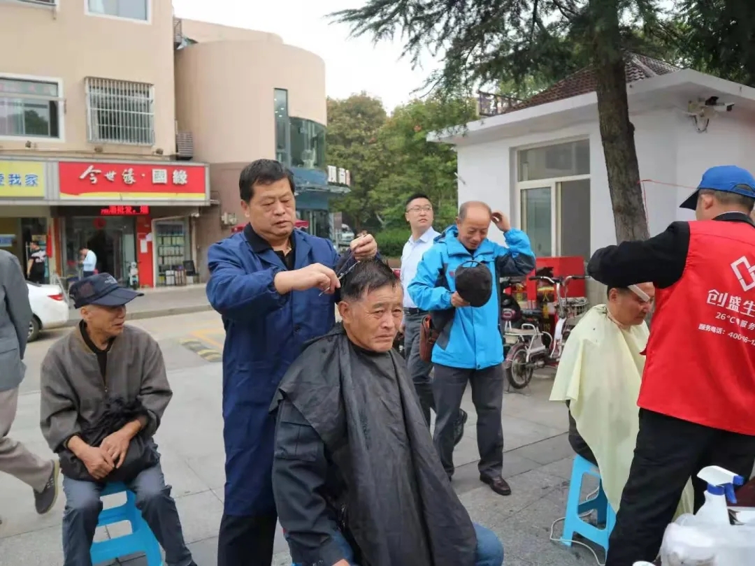 孟广美吻戏北京人民广播招考播音员