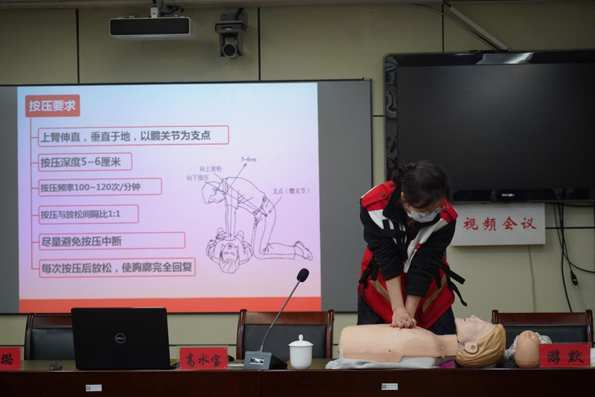 图13.jpg