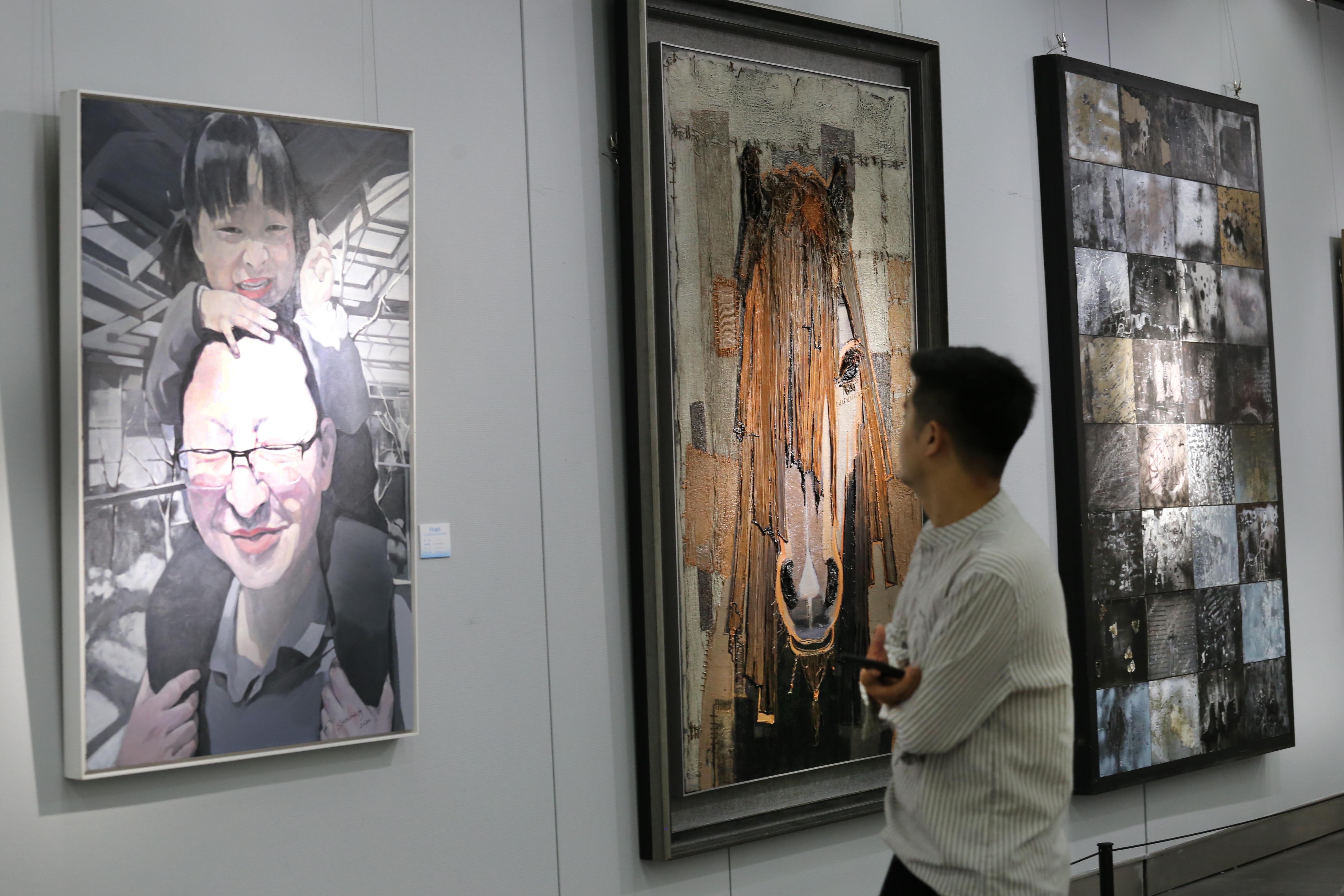 启皓青年艺术家支持计划第七期：吕明岳个展“裂纹扩展 : 生命力”